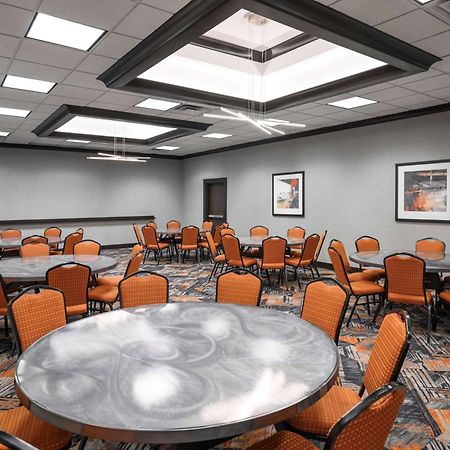 Hampton Inn Evansville Airport Eksteriør bilde