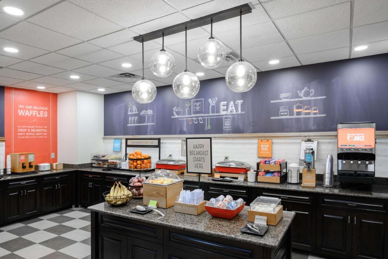 Hampton Inn Evansville Airport Eksteriør bilde