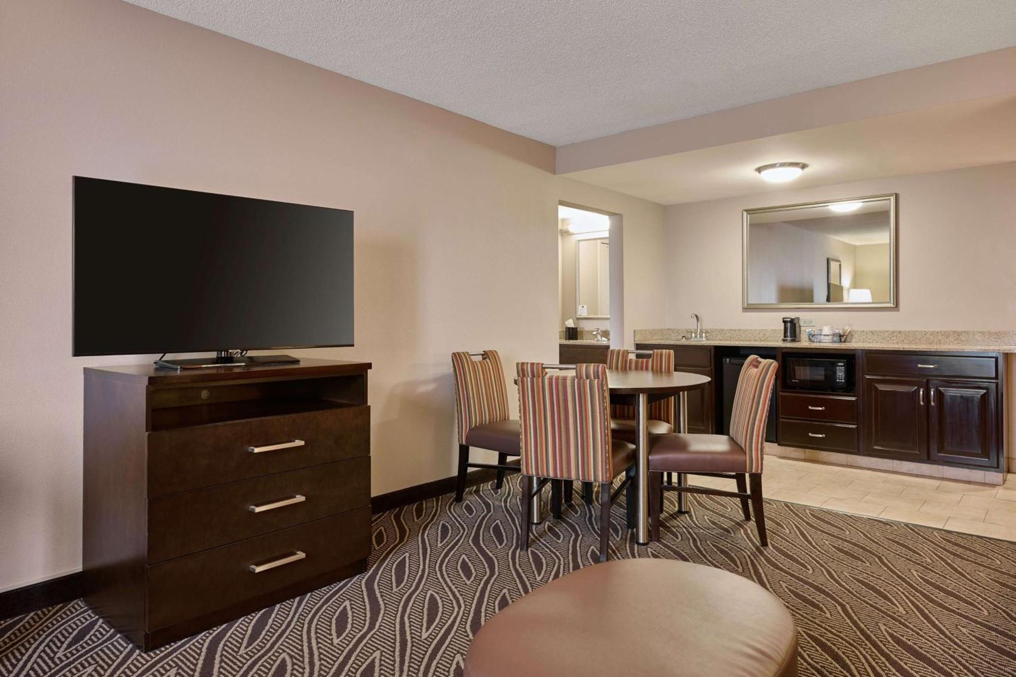 Hampton Inn Evansville Airport Eksteriør bilde