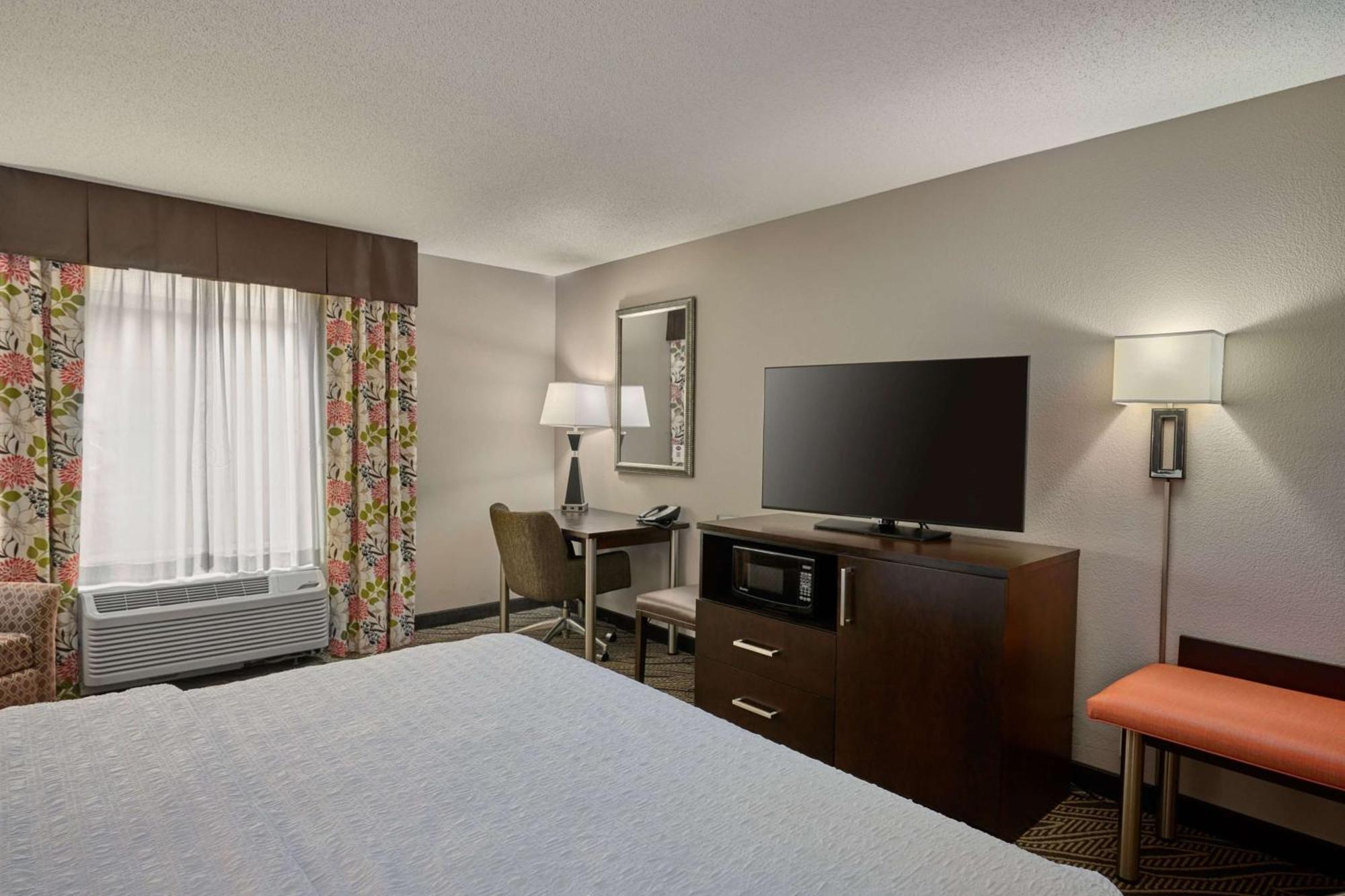 Hampton Inn Evansville Airport Eksteriør bilde