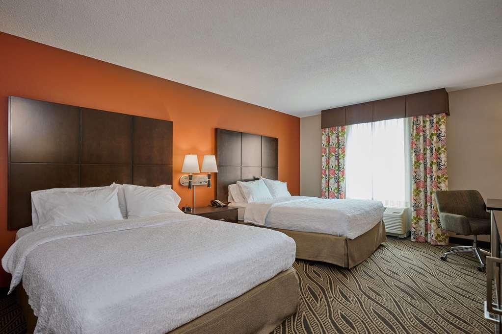 Hampton Inn Evansville Airport Rom bilde
